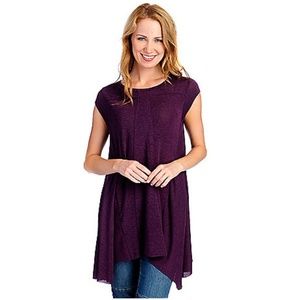 NWOT Stretch knit, cap sleeve Top XL